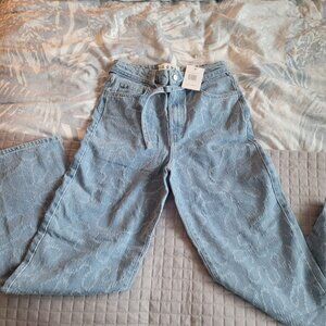 NWT LES COYOTES DE PARIS Women's Laser Cut Jeans in Coral Blue Size 27